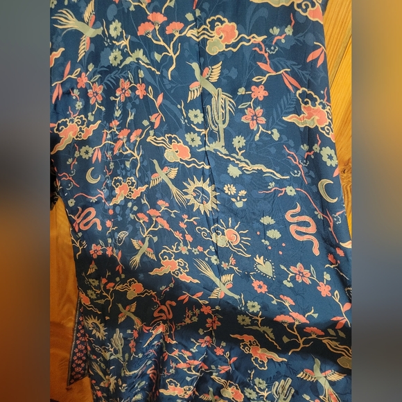 Spell Bandit Robe - Picture 10 of 10